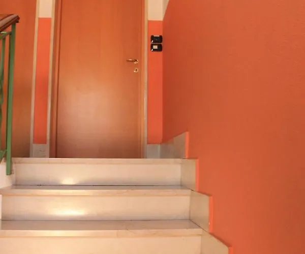 Stella Angela アパート *